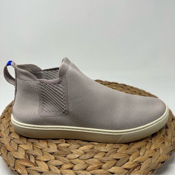 ROTHY'S The Chelsea Lilac Sand Grey Ankle Bootie Sneakers Size 10 - Picture 2 of 10
